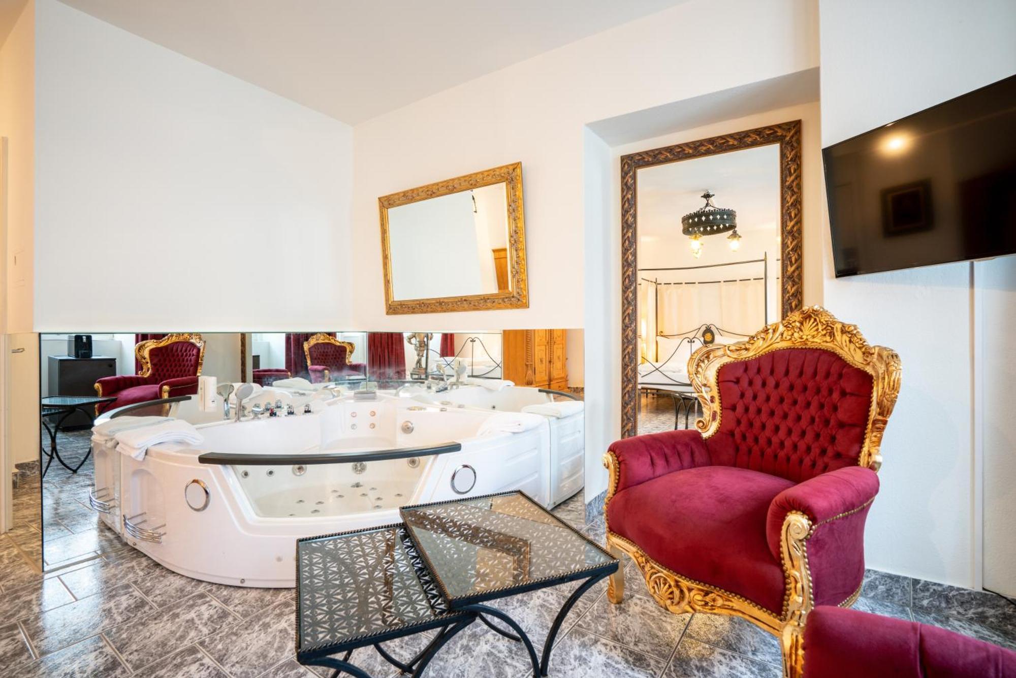 Hotel Altstadt Magic 3*